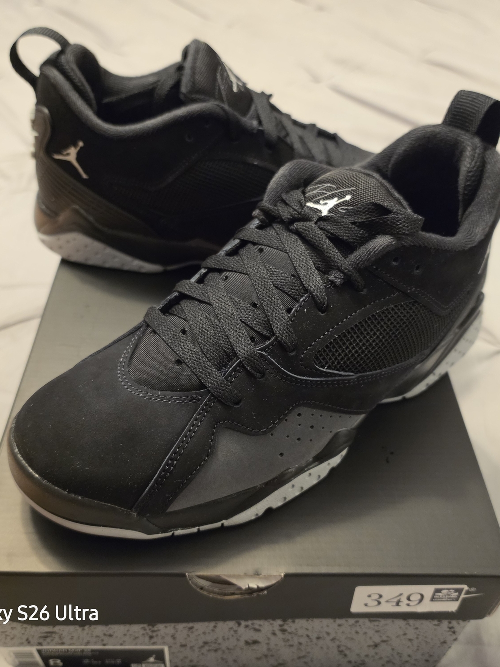 Jordan Men's Black Low-Top Athletic Sneakers